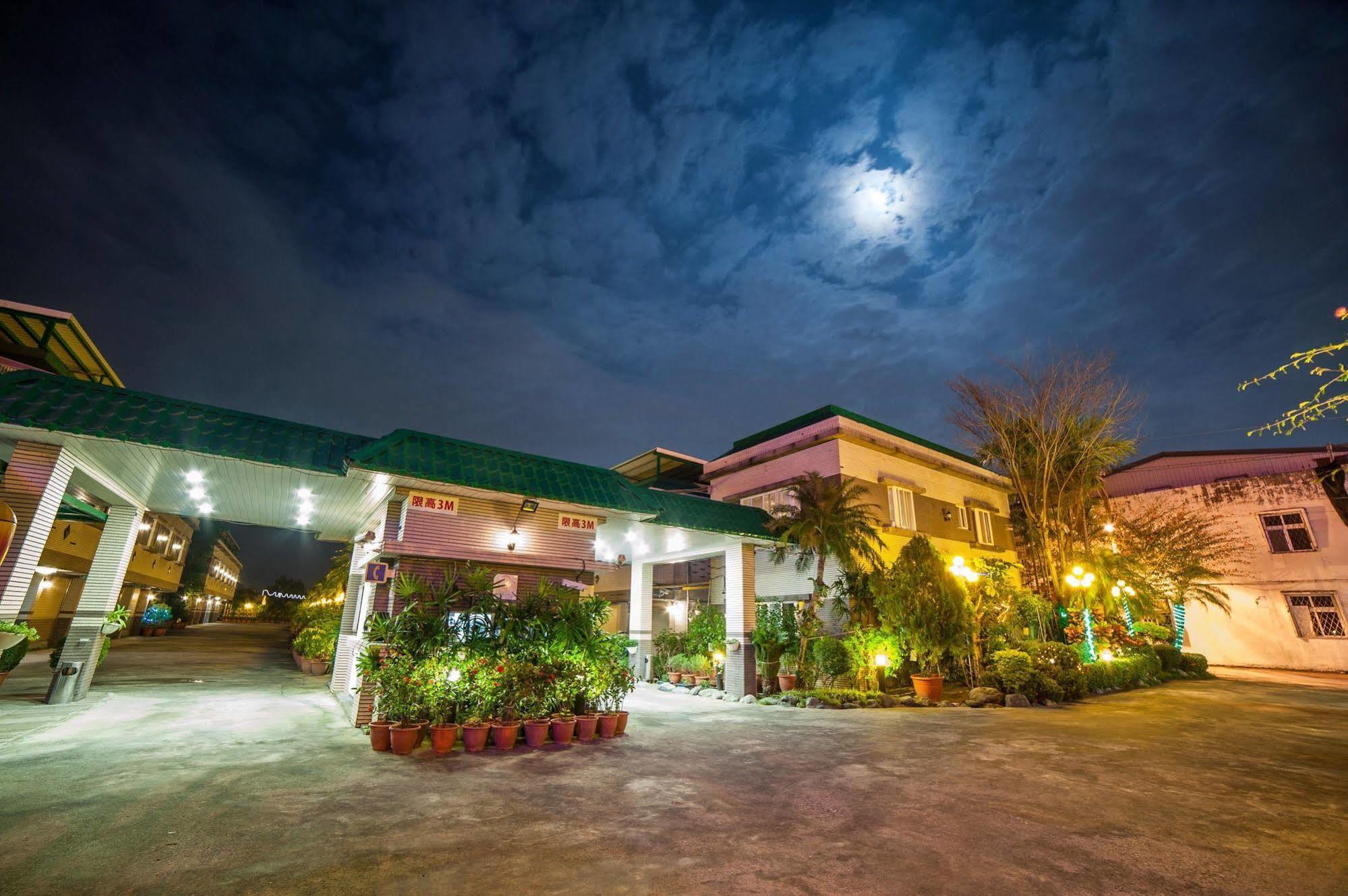 Mesasa Garden Motel Hualien City Ngoại thất bức ảnh